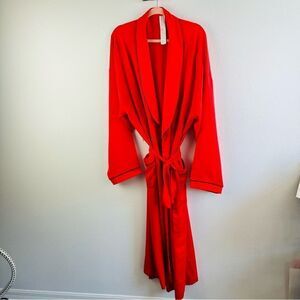 Fabletics Red Calf Length Robe‎